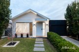 https://images.listonce.com.au/custom/160x/listings/68-oceanic-drive-safety-beach-vic-3936/905/01898905_img_01.jpg?ZFyLsaQld6M