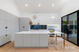 https://images.listonce.com.au/custom/160x/listings/68-oceanic-drive-safety-beach-vic-3936/905/01898905_img_04.jpg?veKZHVn2GWY