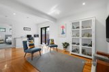 https://images.listonce.com.au/custom/160x/listings/68-orchard-grove-blackburn-south-vic-3130/947/01176947_img_05.jpg?3XOnBqtM__k