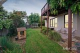 https://images.listonce.com.au/custom/160x/listings/68-porter-street-eltham-vic-3095/872/01838872_img_16.jpg?eV0UH6kESeI