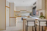 https://images.listonce.com.au/custom/160x/listings/68-rutherford-road-viewbank-vic-3084/212/01701212_img_06.jpg?lSULoOSIV-g
