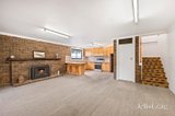 https://images.listonce.com.au/custom/160x/listings/680-lusatia-park-road-hoddles-creek-vic-3139/091/01780091_img_07.jpg?fgJsfvIQsJs