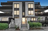 https://images.listonce.com.au/custom/160x/listings/682-mitchell-street-bentleigh-vic-3204/328/01428328_img_07.jpg?OumN-tTCvuc