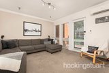 https://images.listonce.com.au/custom/160x/listings/687-earl-street-kew-vic-3101/817/01683817_img_01.jpg?e6BZ5lkQXks