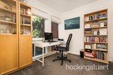 https://images.listonce.com.au/custom/160x/listings/687-earl-street-kew-vic-3101/817/01683817_img_05.jpg?PNoH3GGbZxU