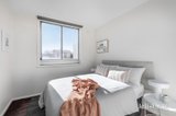 https://images.listonce.com.au/custom/160x/listings/687-ross-street-port-melbourne-vic-3207/757/01766757_img_06.jpg?SaN9mN6mJQA
