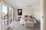 https://images.listonce.com.au/custom/160x/listings/69-13-kennedy-avenue-ringwood-vic-3134/792/01628792_img_04.jpg?YBS2LLZQjSk