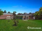 https://images.listonce.com.au/custom/160x/listings/69-allendale-road-croydon-vic-3136/705/01525705_img_16.jpg?BYq_aj85cHY