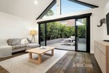 https://images.listonce.com.au/custom/160x/listings/69-fletcher-st-hawthorn-east-vic-3123/998/01907998_img_06.jpg?afeLoV5OB3w
