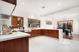 https://images.listonce.com.au/custom/160x/listings/69-hillsyde-parade-strathmore-vic-3041/256/01118256_img_03.jpg?JhtcfYixYmc