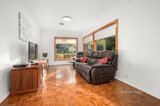 https://images.listonce.com.au/custom/160x/listings/69-hillsyde-parade-strathmore-vic-3041/256/01118256_img_06.jpg?G2nhLuC7B_E