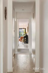 https://images.listonce.com.au/custom/160x/listings/69-lydia-street-brunswick-vic-3056/288/01902288_img_03.jpg?2NrxxoV-8Hw