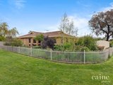 https://images.listonce.com.au/custom/160x/listings/69-marie-crescent-wendouree-vic-3355/619/01576619_img_16.jpg?-WphlyttpD4