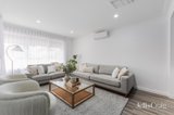 https://images.listonce.com.au/custom/160x/listings/69-mayfield-drive-mount-waverley-vic-3149/203/01808203_img_02.jpg?bRmEKz1Th-Y