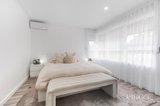 https://images.listonce.com.au/custom/160x/listings/69-mayfield-drive-mount-waverley-vic-3149/203/01808203_img_06.jpg?ght-vijLA8Y
