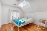 https://images.listonce.com.au/custom/160x/listings/69-rennie-street-thornbury-vic-3071/950/01854950_img_11.jpg?oyG0a_40EuU