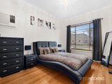 https://images.listonce.com.au/custom/160x/listings/69-thompson-street-williamstown-vic-3016/107/01203107_img_04.jpg?BsEViOYplDM