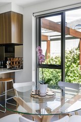 https://images.listonce.com.au/custom/160x/listings/690-comer-street-brighton-east-vic-3187/880/01134880_img_05.jpg?FGucHWnXXC4