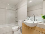 https://images.listonce.com.au/custom/160x/listings/697-cruikshank-street-port-melbourne-vic-3207/040/01090040_img_07.jpg?6SYOX_YSf10