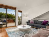 https://images.listonce.com.au/custom/160x/listings/697-cruikshank-street-port-melbourne-vic-3207/040/01090040_img_08.jpg?u__QSrM6Eiw