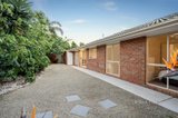 https://images.listonce.com.au/custom/160x/listings/69a-embankment-grove-chelsea-vic-3196/122/01605122_img_16.jpg?OJxqHHYpHEY