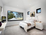 https://images.listonce.com.au/custom/160x/listings/69a-the-strand-newport-vic-3015/100/01203100_img_10.jpg?oN7X9Z1jmYA