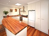 https://images.listonce.com.au/custom/160x/listings/6a-balston-street-st-kilda-east-vic-3183/755/01794755_img_02.jpg?suuCNycD-4w