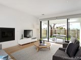 https://images.listonce.com.au/custom/160x/listings/6a-cambridge-street-seaholme-vic-3018/388/01203388_img_05.jpg?QLADWbiCn1Q