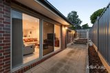 https://images.listonce.com.au/custom/160x/listings/6a-curnola-avenue-doncaster-vic-3108/685/01773685_img_15.jpg?A0kp21AE7Qk