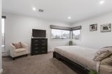 https://images.listonce.com.au/custom/160x/listings/6a-evans-street-moonee-ponds-vic-3039/585/00915585_img_10.jpg?vsPPrOSiOHY