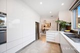 https://images.listonce.com.au/custom/160x/listings/6a-gleneagles-avenue-mornington-vic-3931/692/01927692_img_06.jpg?BVaVey8bu3g