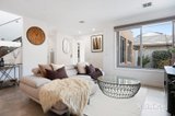 https://images.listonce.com.au/custom/160x/listings/6a-gleneagles-avenue-mornington-vic-3931/692/01927692_img_14.jpg?SWsiMUGBeYk
