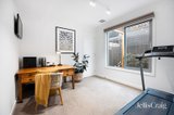 https://images.listonce.com.au/custom/160x/listings/6a-gleneagles-avenue-mornington-vic-3931/692/01927692_img_19.jpg?WAoCBAPaB7Y