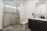 https://images.listonce.com.au/custom/160x/listings/6a-henry-crescent-seaford-vic-3198/459/01894459_img_14.jpg?5IhRgS8jeUA