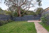 https://images.listonce.com.au/custom/160x/listings/6a-hibiscus-avenue-briar-hill-vic-3088/684/01577684_img_15.jpg?WFclAdInncA