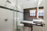 https://images.listonce.com.au/custom/160x/listings/6a-kinlock-avenue-murrumbeena-vic-3163/981/00767981_img_06.jpg?JSqUMYCZLlI