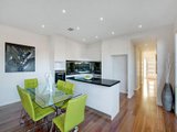 https://images.listonce.com.au/custom/160x/listings/6a-loch-crescent-strathmore-vic-3041/601/00847601_img_04.jpg?JStraBGpzFw