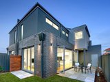 https://images.listonce.com.au/custom/160x/listings/6a-loch-crescent-strathmore-vic-3041/601/00847601_img_08.jpg?YUeYOsQkiaA