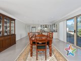 https://images.listonce.com.au/custom/160x/listings/6a-nyanda-court-croydon-vic-3136/619/01525619_img_03.jpg?_zxVPYbfClQ