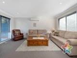 https://images.listonce.com.au/custom/160x/listings/6a-nyanda-court-croydon-vic-3136/619/01525619_img_04.jpg?0dm5oJ4uIxA