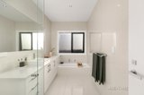 https://images.listonce.com.au/custom/160x/listings/6a-prior-rd-malvern-east-vic-3145/117/01766117_img_06.jpg?eUlJHwhyjwY