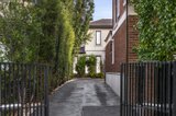 https://images.listonce.com.au/custom/160x/listings/6a-prior-rd-malvern-east-vic-3145/117/01766117_img_11.jpg?bbWUkhAI11w