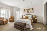 https://images.listonce.com.au/custom/160x/listings/6b-riddle-street-bentleigh-vic-3204/488/01957488_img_06.jpg?4wMwBkLyB0M