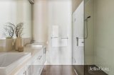 https://images.listonce.com.au/custom/160x/listings/6b-riddle-street-bentleigh-vic-3204/488/01957488_img_11.jpg?fQyrXxXsm5c