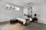 https://images.listonce.com.au/custom/160x/listings/6b-sunshine-street-pascoe-vale-vic-3044/111/01297111_img_18.jpg?EZltaJ_i2NY