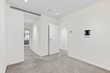 https://images.listonce.com.au/custom/160x/listings/6lg4-acacia-place-abbotsford-vic-3067/676/01909676_img_09.jpg?vrqbsU22Up4