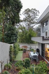 https://images.listonce.com.au/custom/160x/listings/7-alban-street-montmorency-vic-3094/099/01548099_img_18.jpg?JgSCrjM_RAs