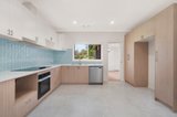 https://images.listonce.com.au/custom/160x/listings/7-albert-street-ringwood-vic-3134/286/01610286_img_04.jpg?-NMwcRapNNU