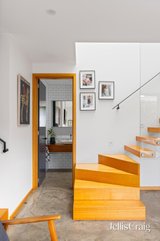 https://images.listonce.com.au/custom/160x/listings/7-alfred-place-williamstown-vic-3016/148/01981148_img_08.jpg?W_5huM7mkXs