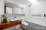 https://images.listonce.com.au/custom/160x/listings/7-alfred-place-williamstown-vic-3016/148/01981148_img_09.jpg?ZU1ulkI-t1g